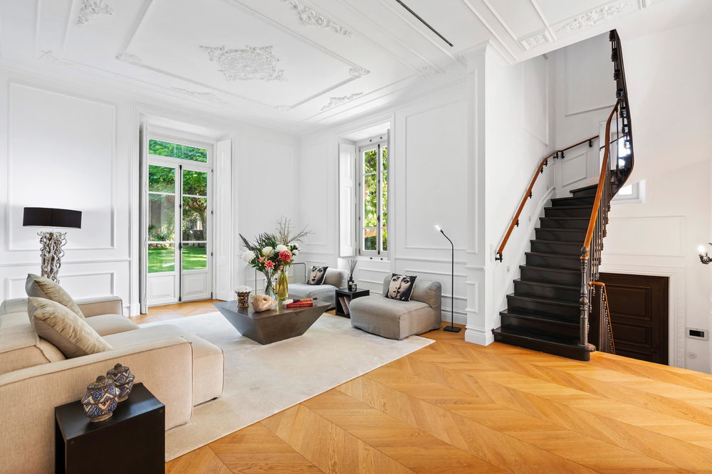 Renovated 4-bedroom villa with garden in Sintra 739287529