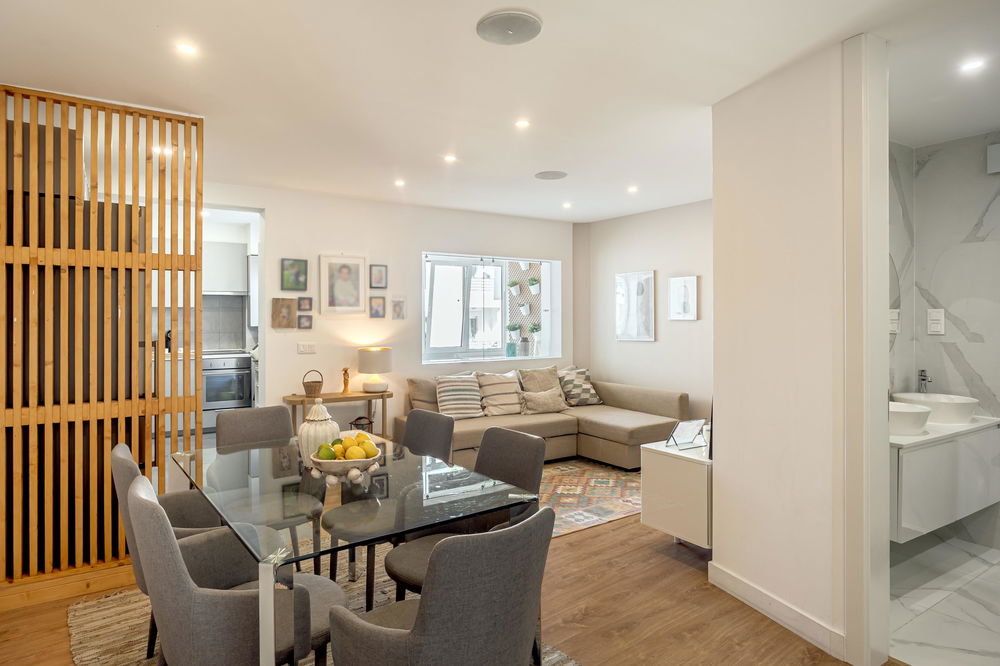 Renovated 2-bedroom apartment in Cascais 3959430375