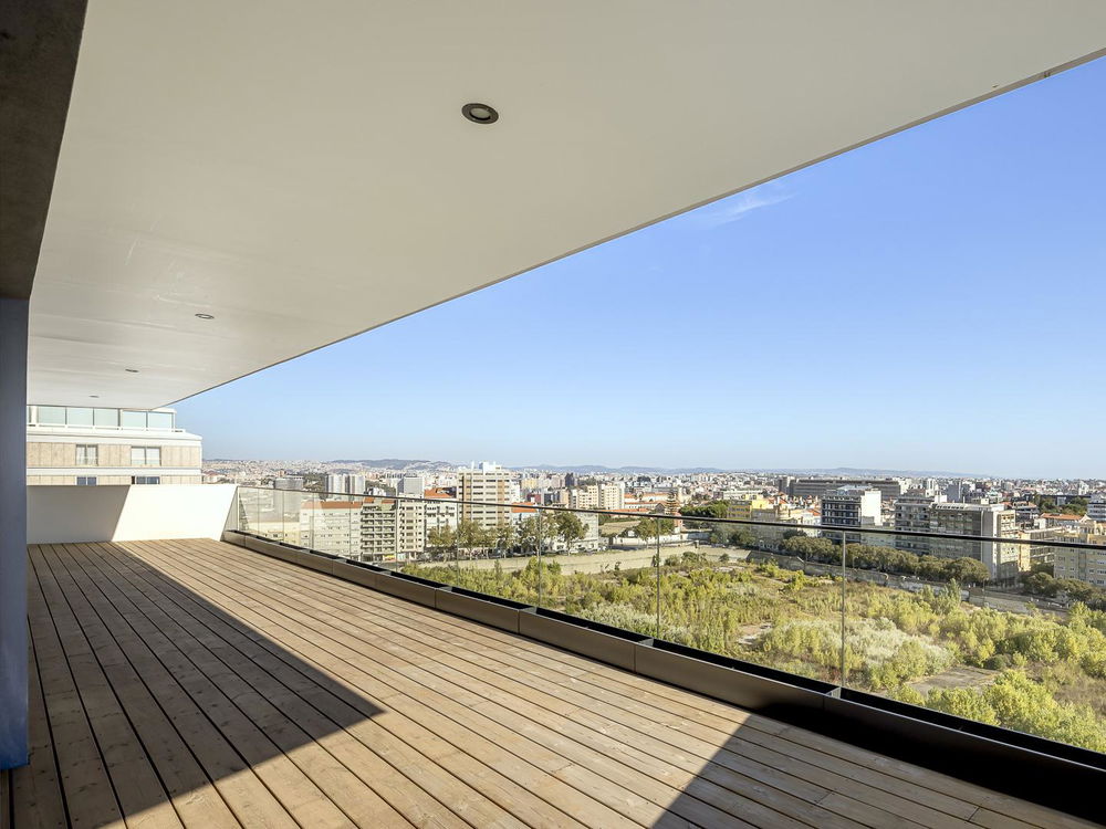 3-bedroom apartment in Amoreiras condominium building, Lisbon 4057206146