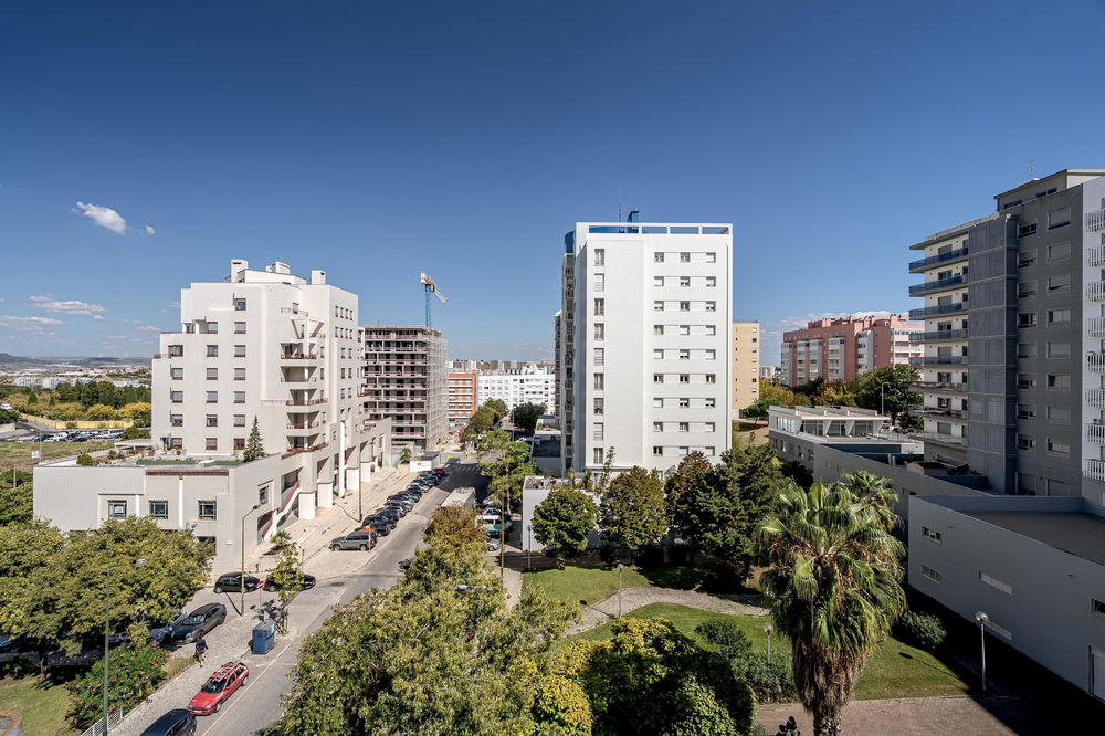 2-bedroom apartment with box garage in Telheiras, Lisbon 175063124