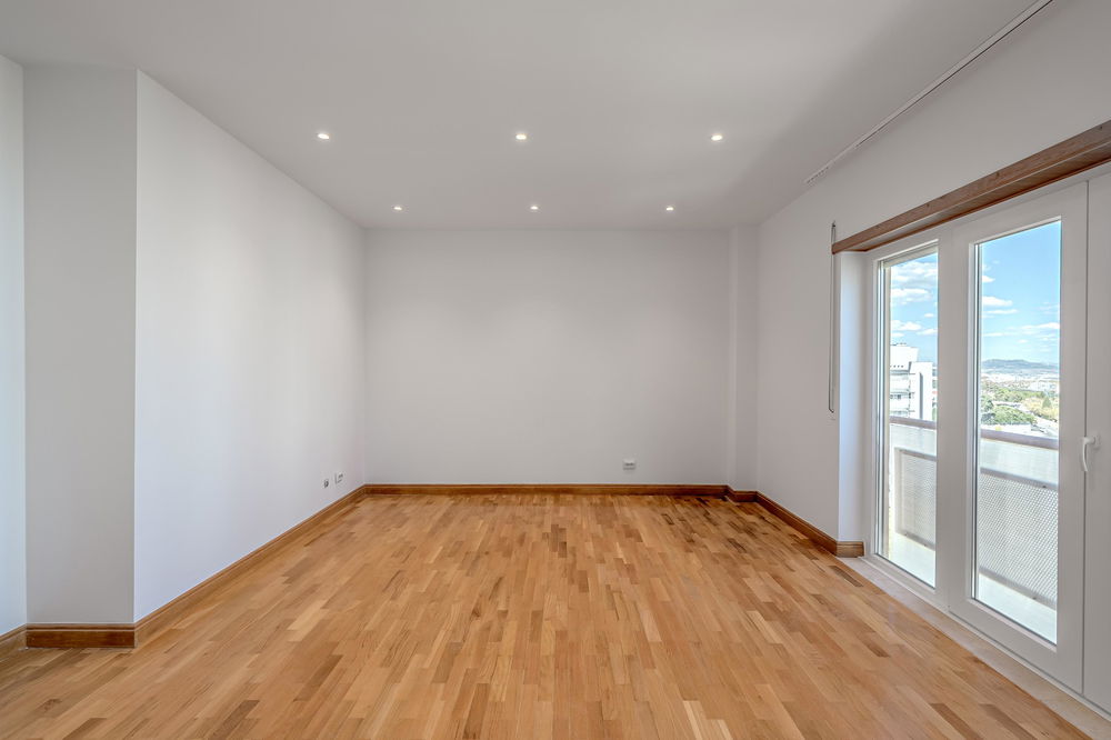 2-bedroom apartment with box garage in Telheiras, Lisbon 175063124