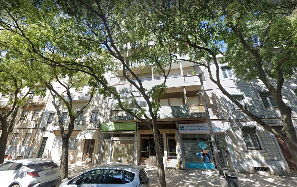 2-bedroom apartment in Campo de Ourique building, Lisbon 1990642651