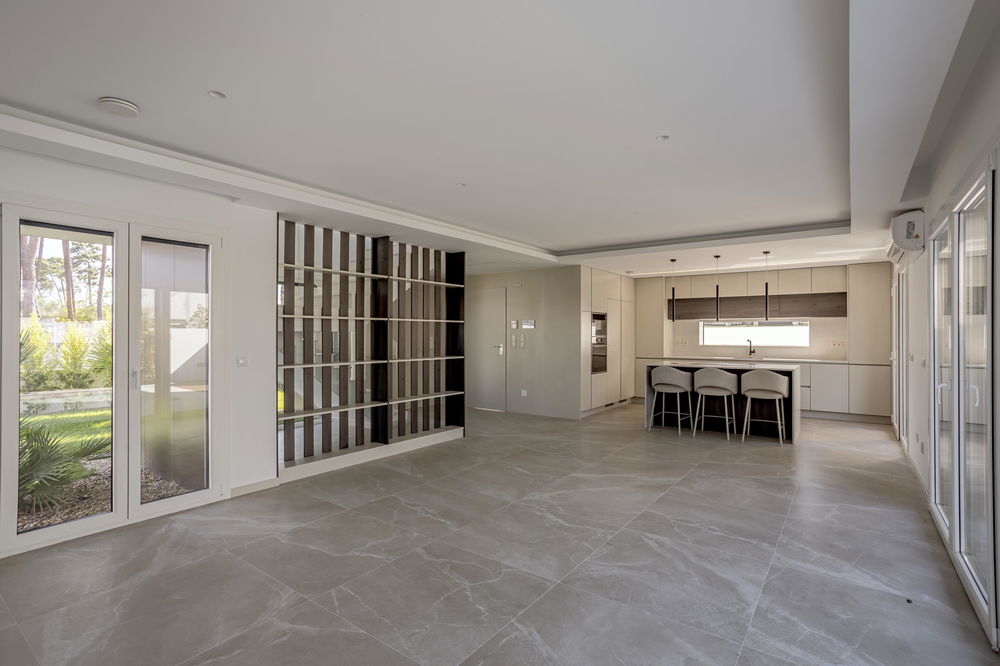 3-bedroom villa with swimming pool in Aroeira 2959879160