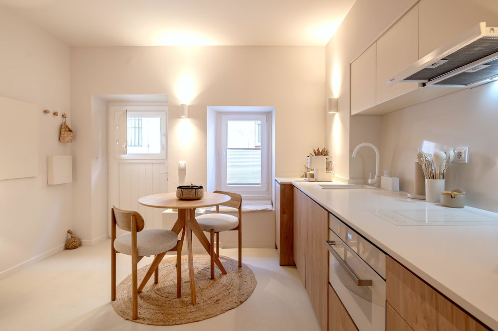 Renovated 1-bedroom apartment in São Bento, Lisbon 2283473221