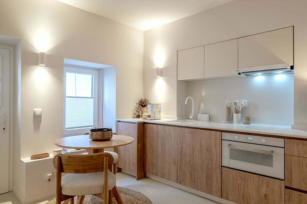 Renovated 1-bedroom apartment in São Bento, Lisbon 2283473221