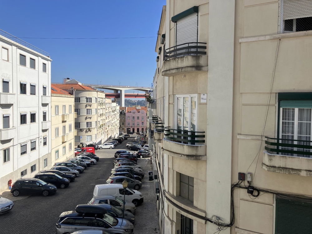 3-bedroom apartment with parking in Alcântara, Lisbon 4284696741