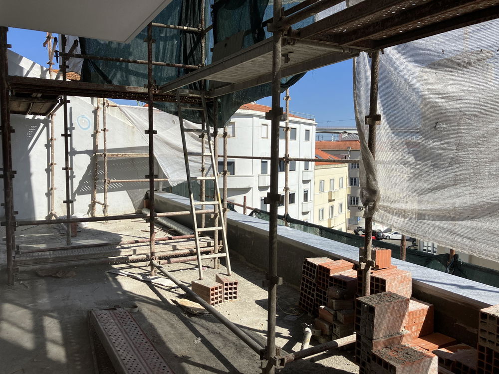 3-bedroom apartment with terrace in Alcântara, Lisbon 2839146275