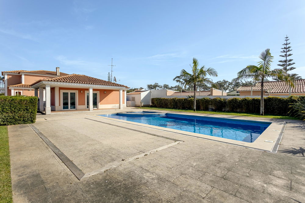 4-bedroom house in condominium in Magoito, Sintra 1253670933