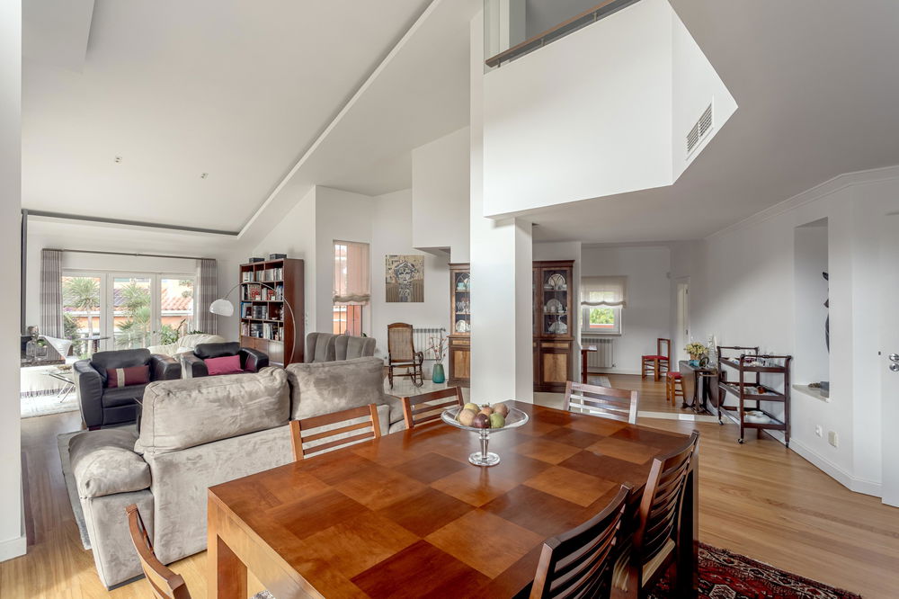 5-bedroom villa with pool and garage in Murches, Cascais 572143306