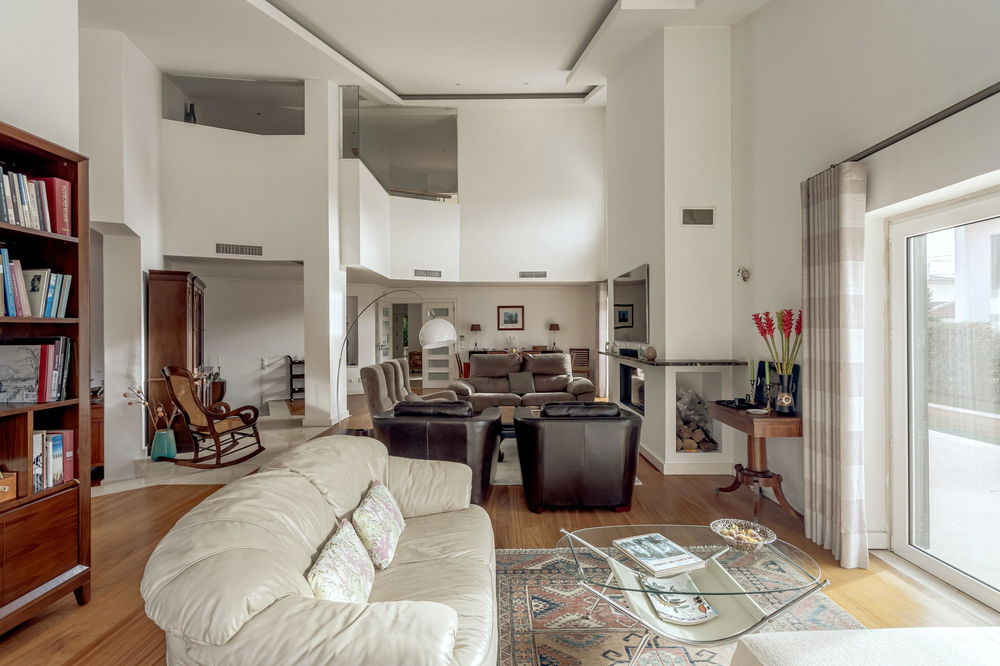 5-bedroom villa with pool and garage in Murches, Cascais 572143306