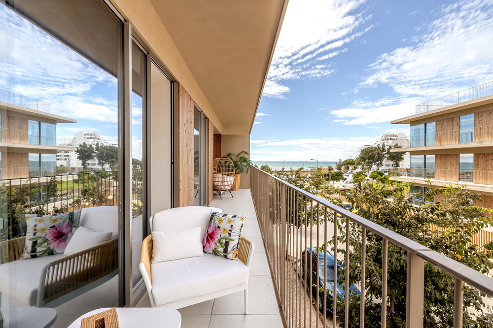 2-bedroom apartment with parking in Quarteira. 3869539574
