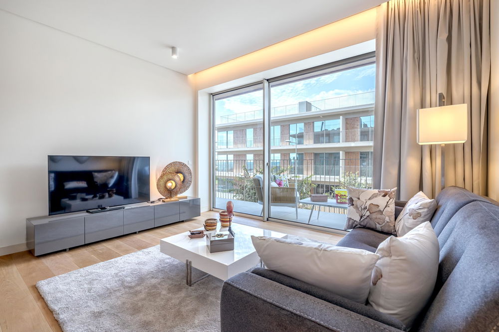 2-bedroom apartment with parking in Quarteira. 3869539574