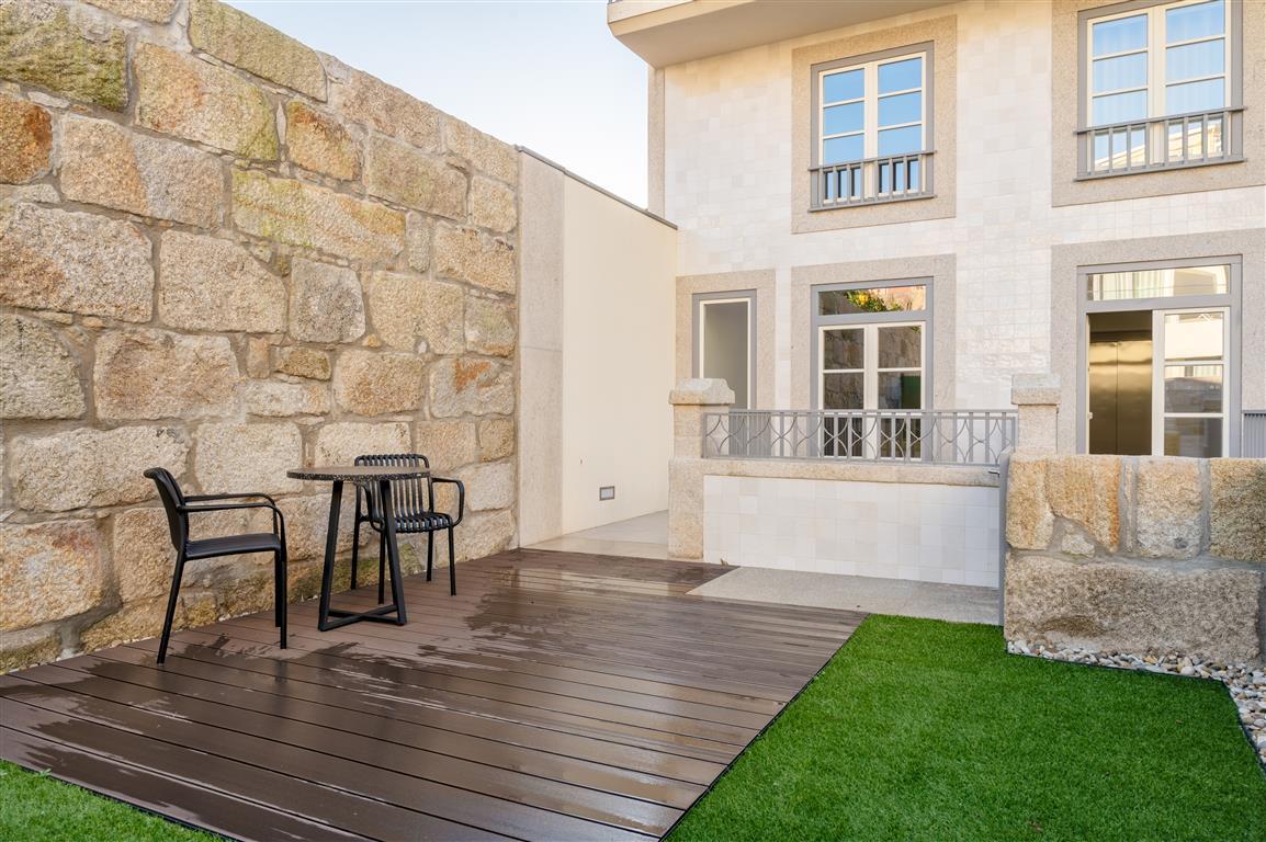 Loft with Balcony Palácio Fervença