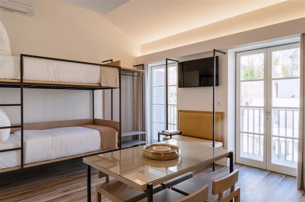 Loft Bedroom Apartment with Balcony Palácio Fervença 3090503881