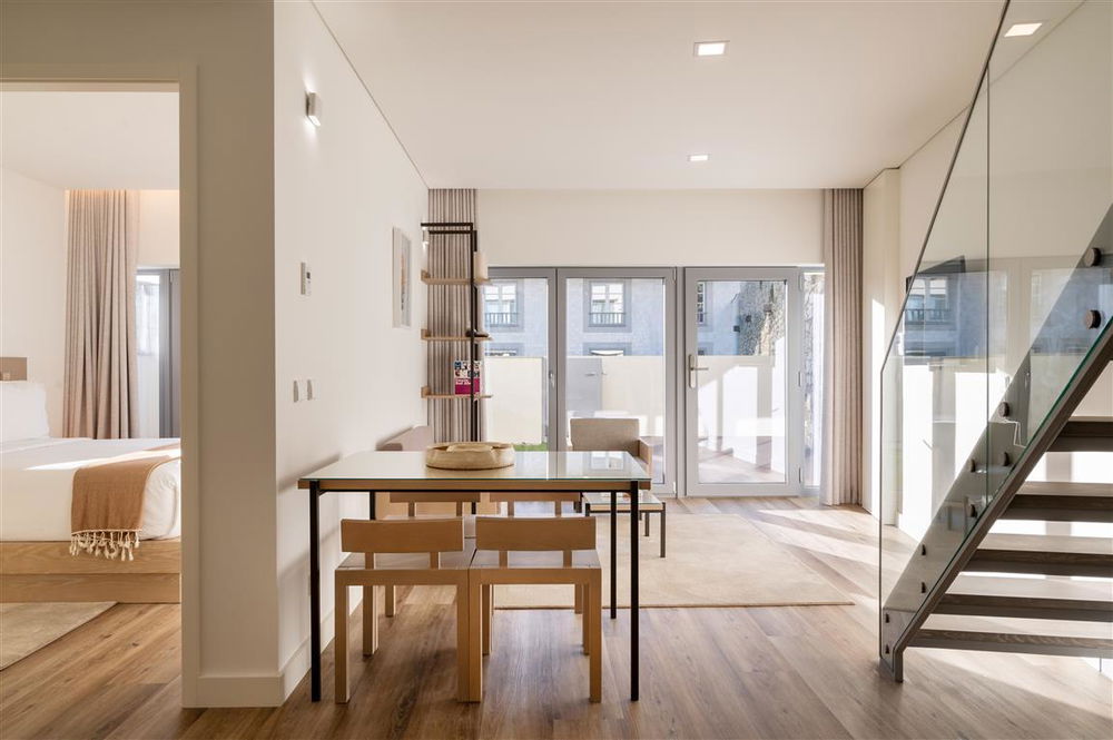 T2 Townhouse with Balcony Palácio Fervença 4240859370