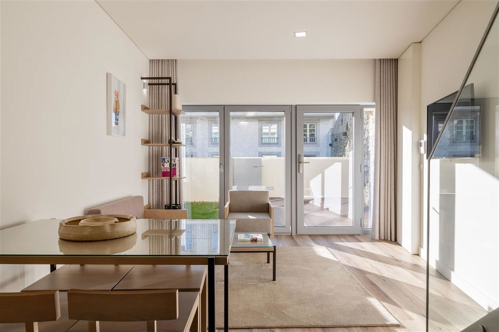 T2 Townhouse with Balcony Palácio Fervença 4240859370