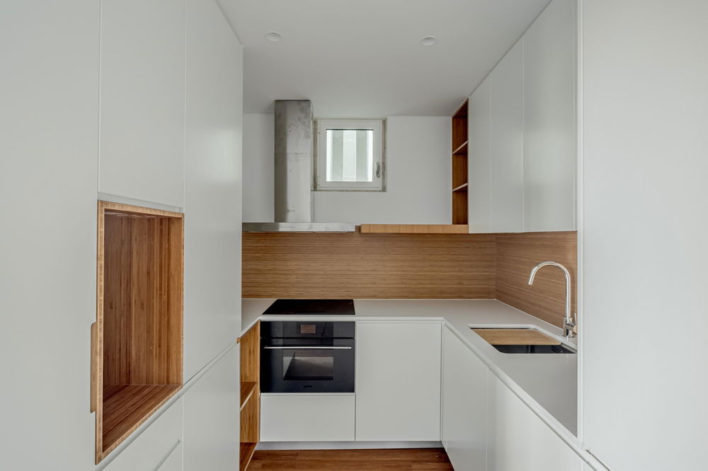 2-bedroom apartment with balcony in Palmira 28, Lisbon 3928355600