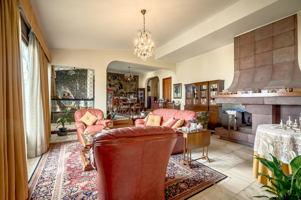 5-bedroom villa with sea view in Funchal Madeira 1139786333
