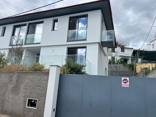3-bedroom house with sea view in Santa Luzia, Funchal 2393445188