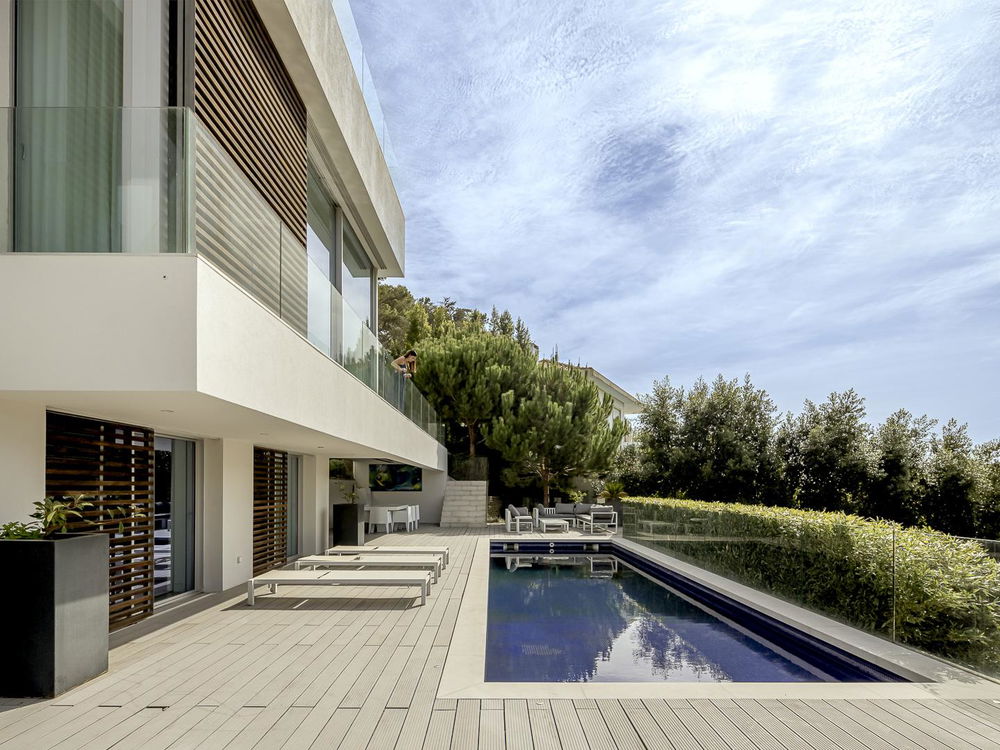 5-bedroom villa with garden and pool Estoril Cascais 2406185331