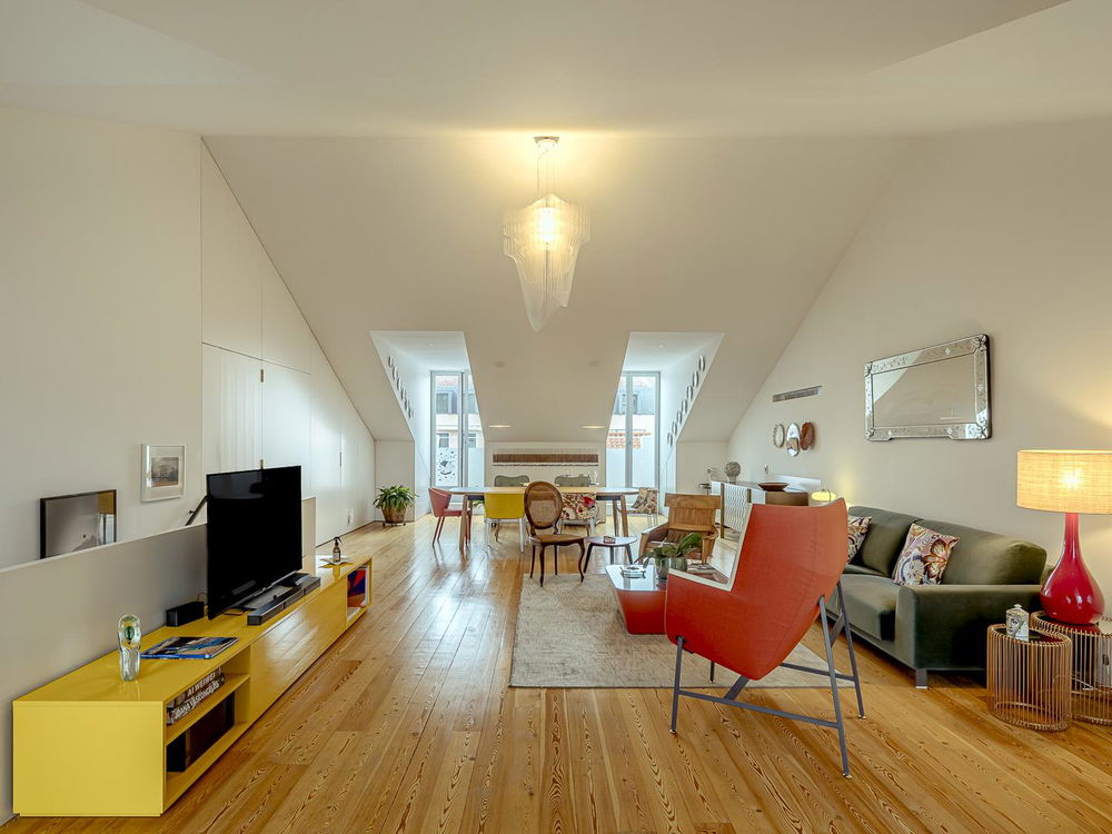 3-bedroom duplex apartment with garage, in São Bento, Lisbon 1630747300