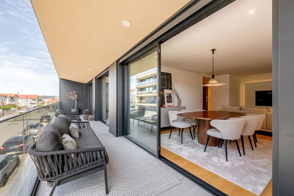 2-bedroom apartment with balcony, in Vila Nova de Gaia. 4135667847