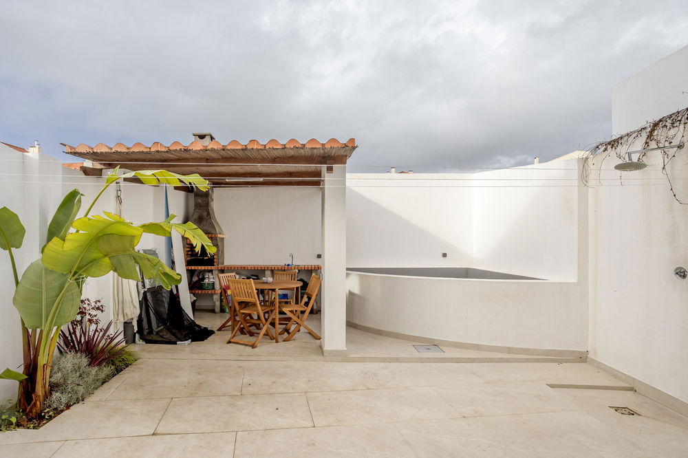 3-bedroom duplex villa with terrace in Montijo, Setúbal 2817140555