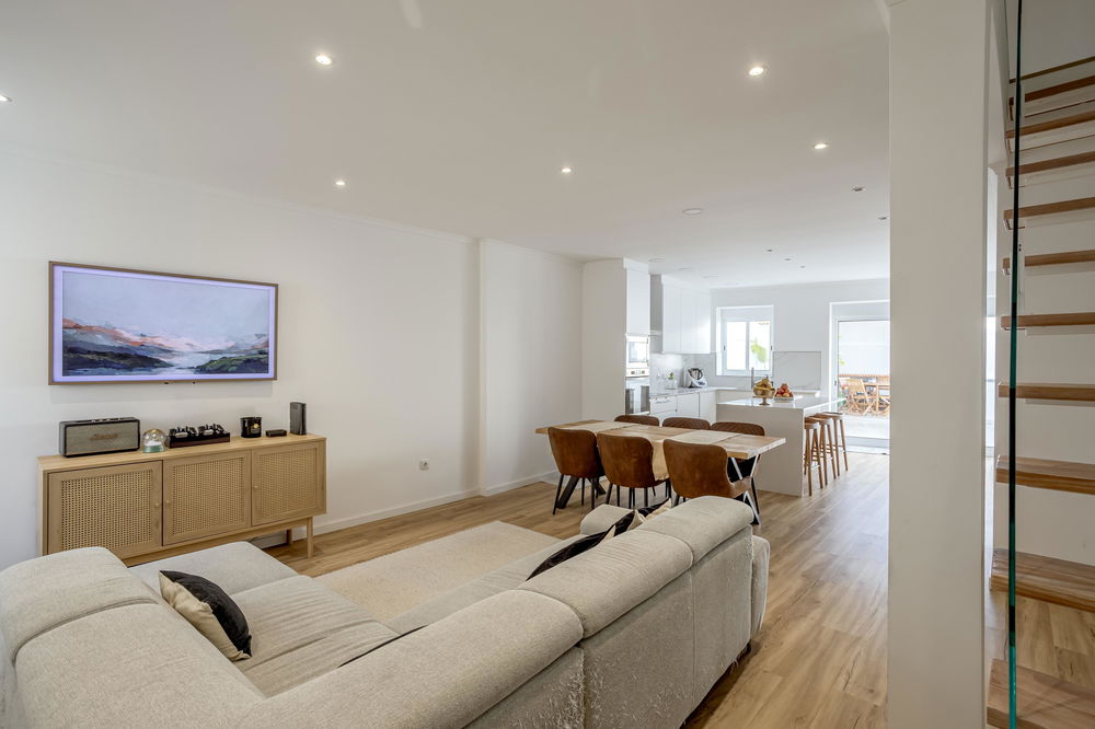 3-bedroom duplex villa with terrace in Montijo, Setúbal 2817140555