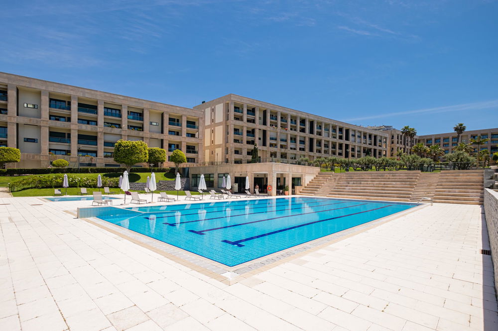 2-bedroom apartment in the VillaRestelo condominium, Lisbon 170114316