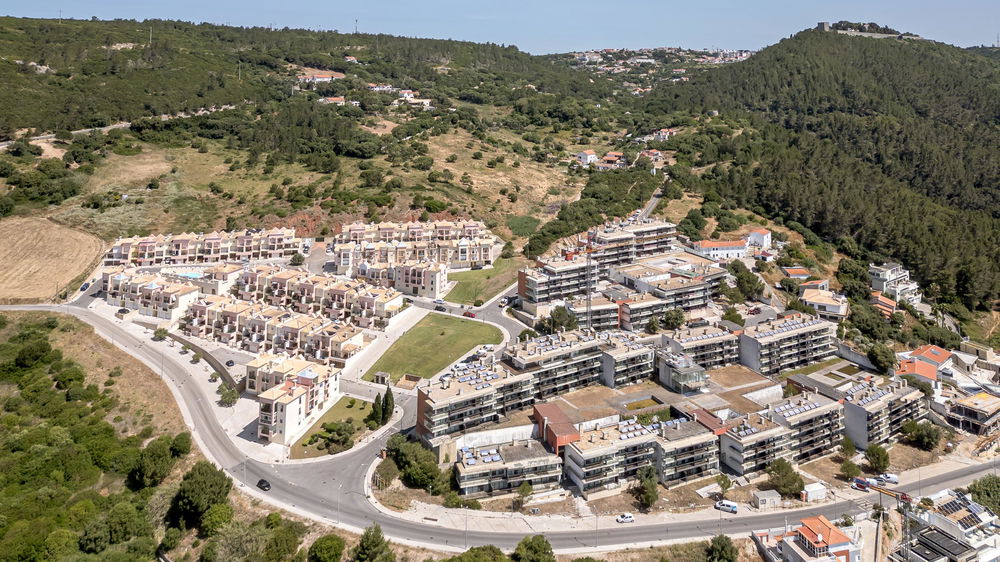 Apartamento T2 com terraço, no Harbour View, Sesimbra 736283615