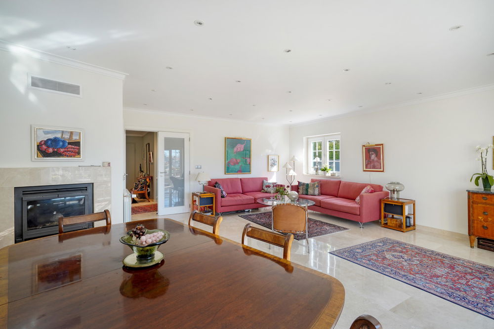 3+1 villa with garage and garden in Estoril, Cascais 3981052148