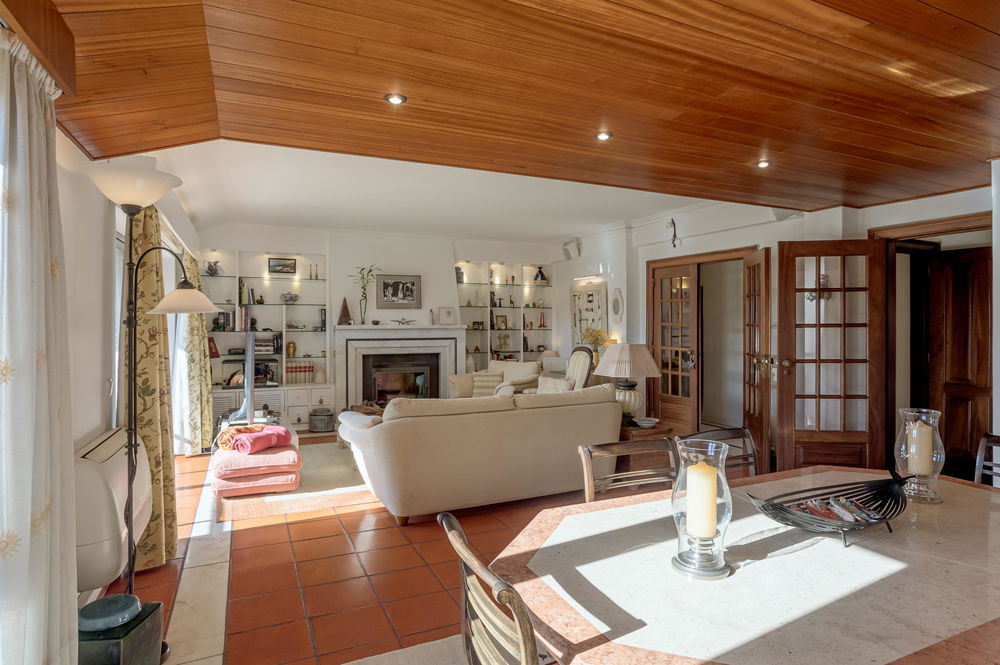 4-bedroom apartment in the historic center of Cascais 1191241691