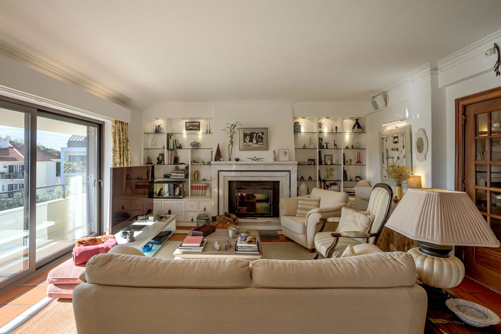 4-bedroom apartment in the historic center of Cascais 1191241691