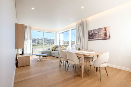 2 bedroom apartment with balcony and sea view, in Quarteira. 3404218311