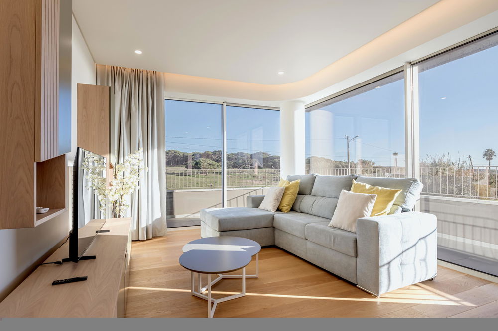 2 bedroom apartment with balcony and sea view, in Quarteira. 3404218311