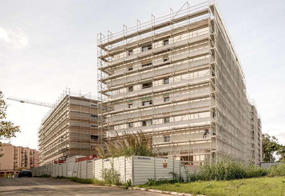 2 bedroom apartment with balcony in Telheiras, Lisbon 3714314730