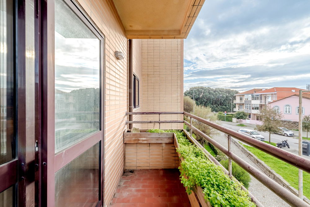 3-bedroom apartment, with balcony and parking, Canidelo 230931049