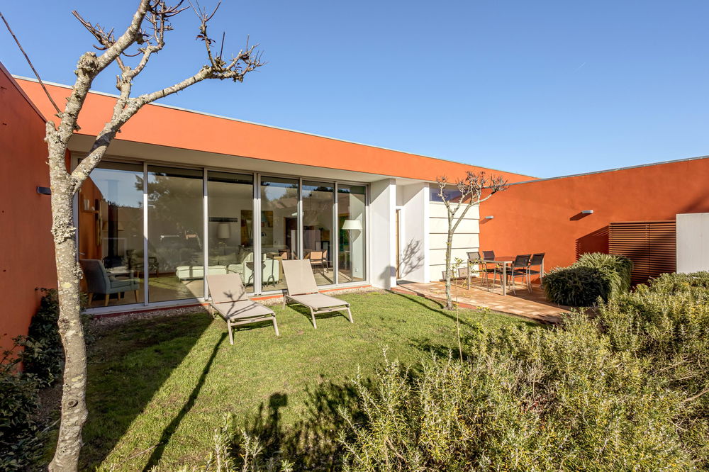 T2 villa with private garden, in Bom Sucesso. 1974335135