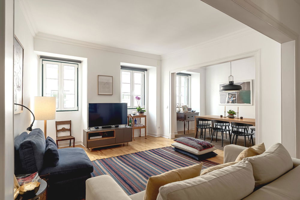2+1 bedroom apartment in charming building Lapa, Lisbon 358394201