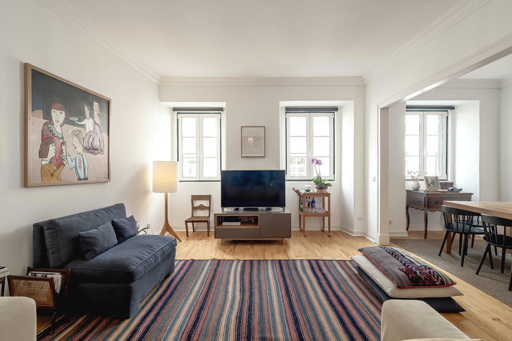 2+1 bedroom apartment in charming building Lapa, Lisbon 358394201
