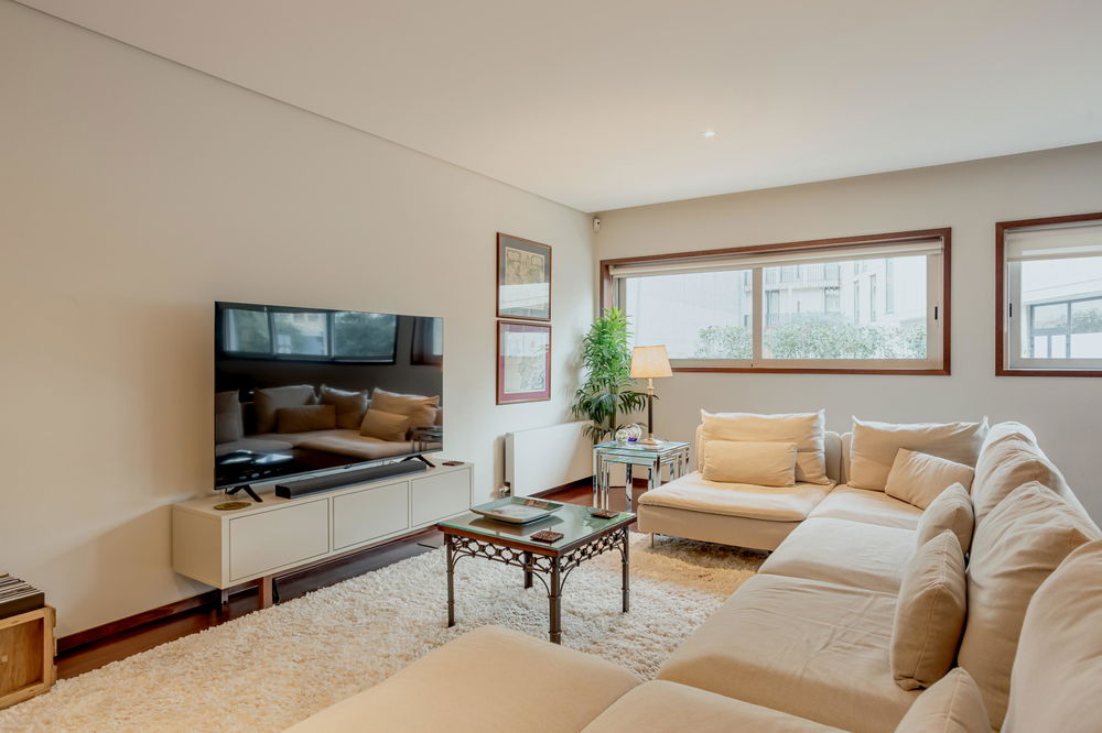 3-bedroom apartment with garage in Boavista, Porto 4137384406