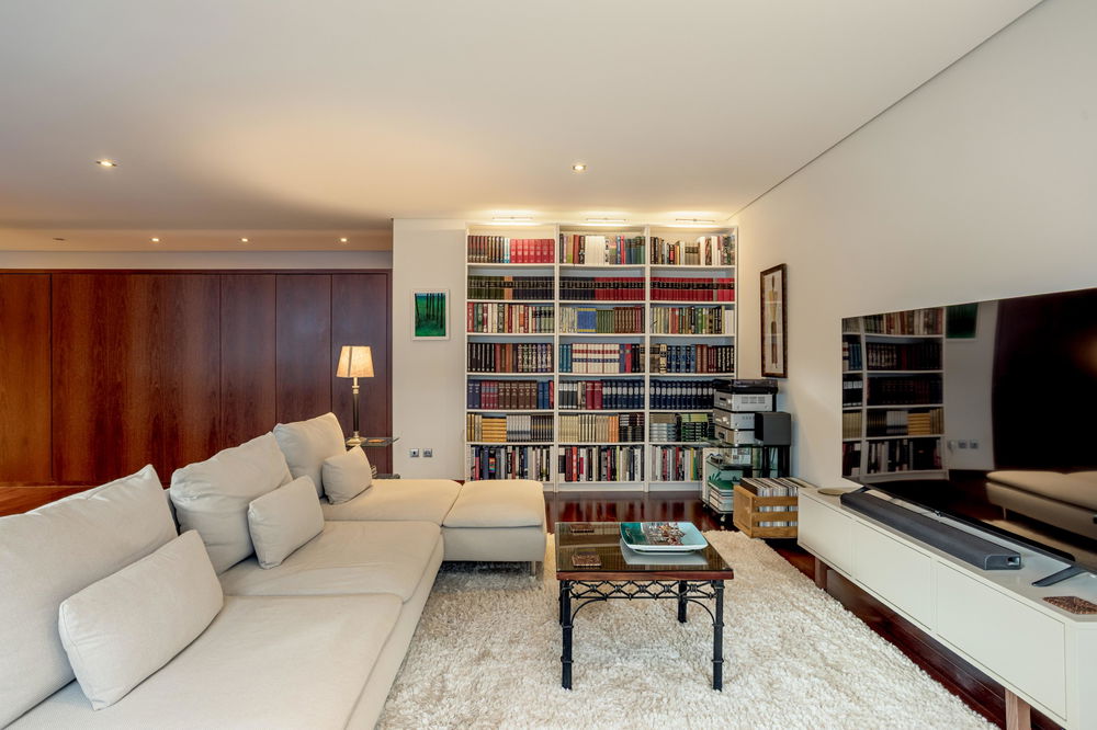 3-bedroom apartment with garage in Boavista, Porto 4137384406