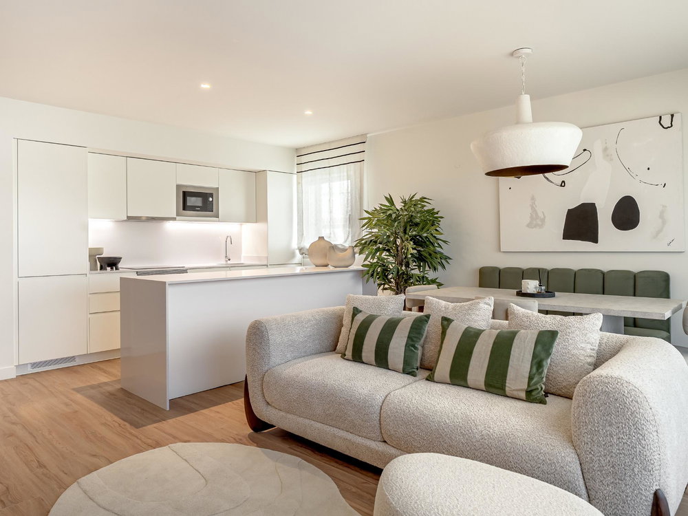 1 bedroom apartment with balcony in Telheiras, Lisbon 2296792316