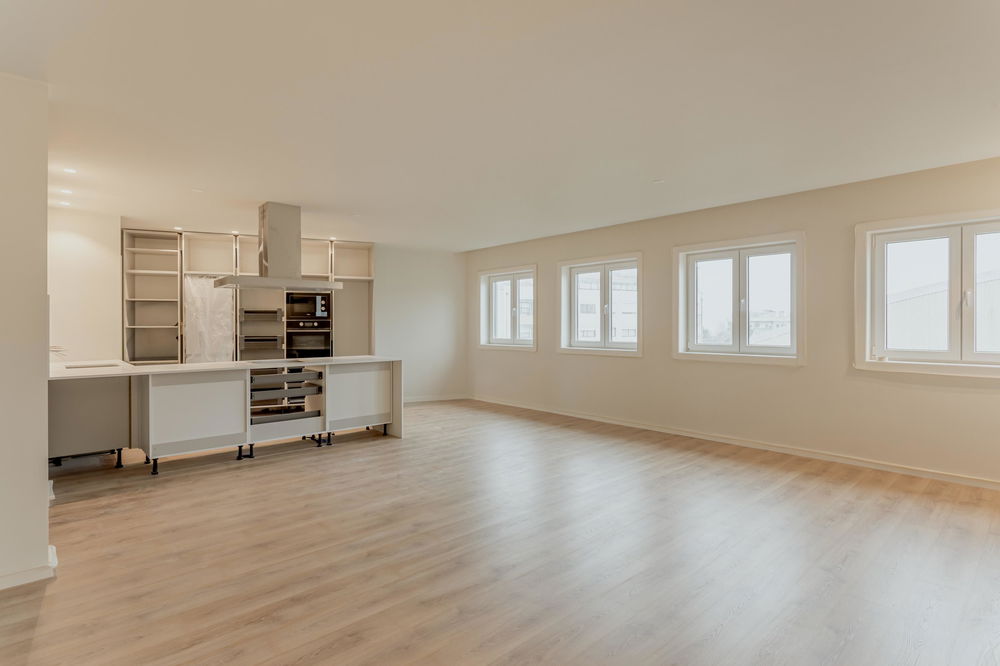 4-bedroom apartment with balcony and garage Antas Porto 2369395421