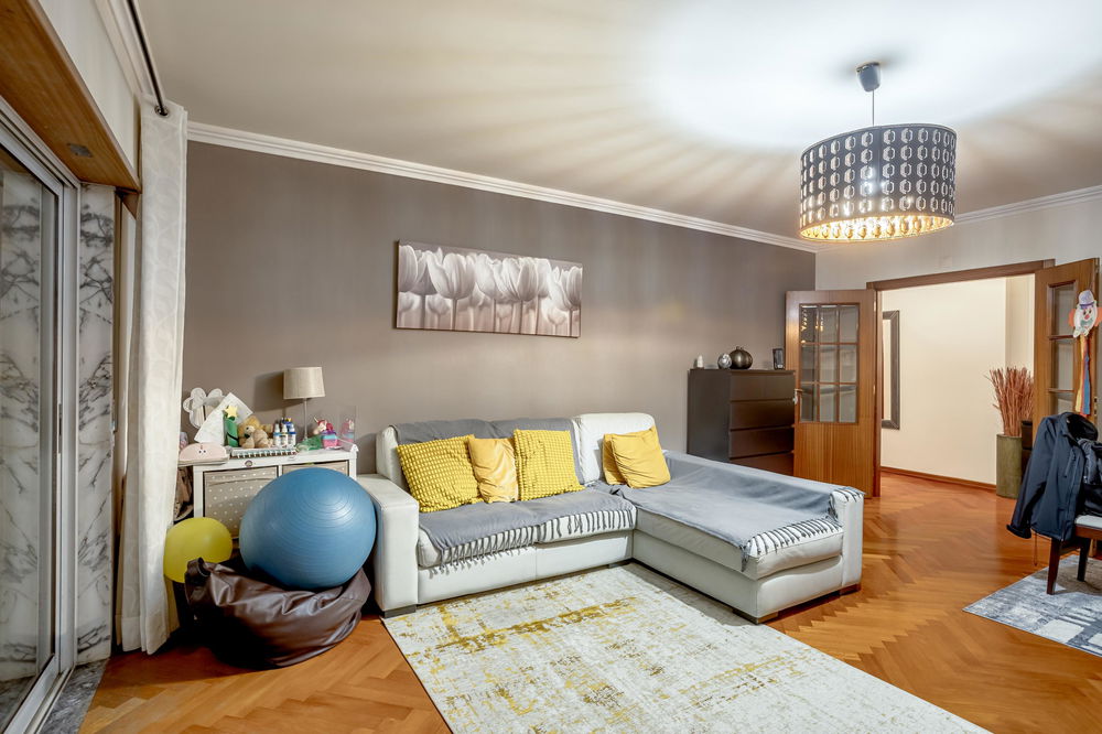 2-bedroom apartment garage in Leião, Porto Salvo Oeiras 2300095612