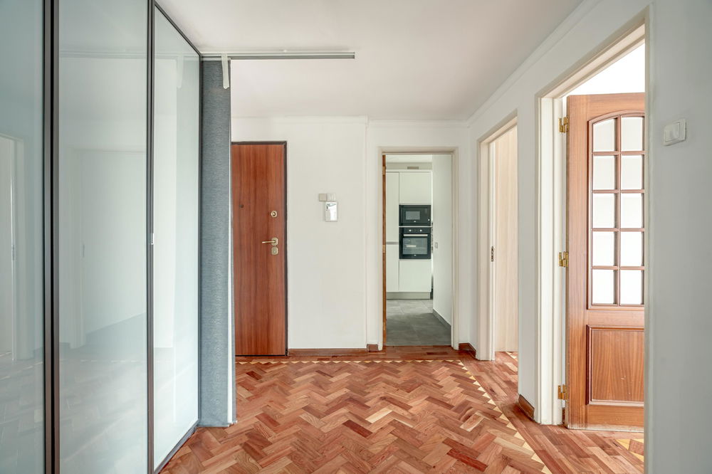 2-bedroom apartment with panoramic views in Lisbon 1462990778