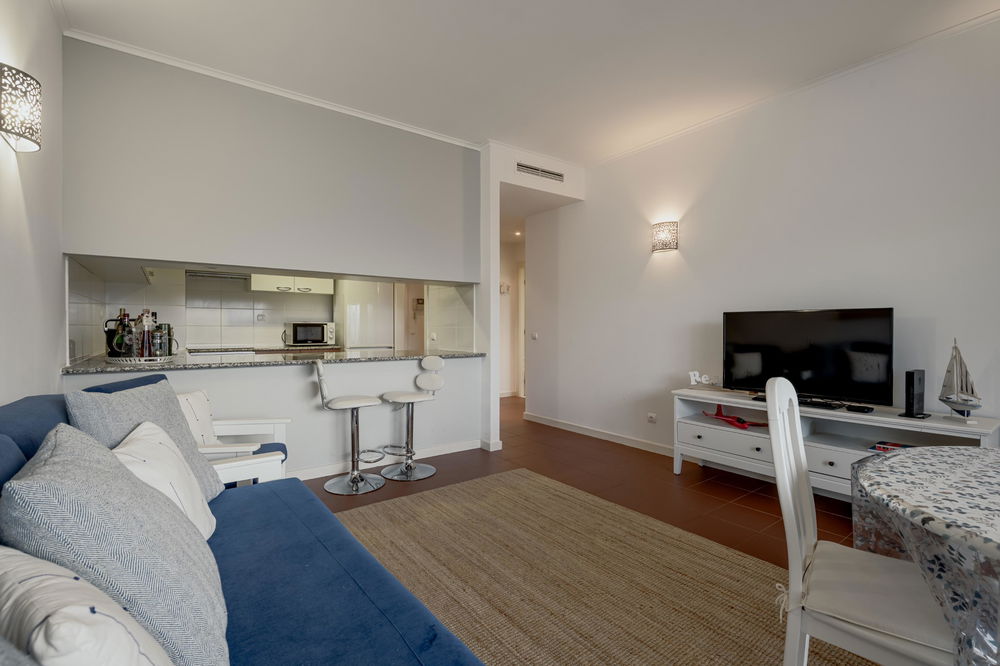 1-bedroom apartment with balcony, in Oura, Albufeira, Algarve 2702201001