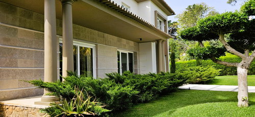 5-bedroom villa with swimming pool and garage in Estoril, Cascais 3558735612
