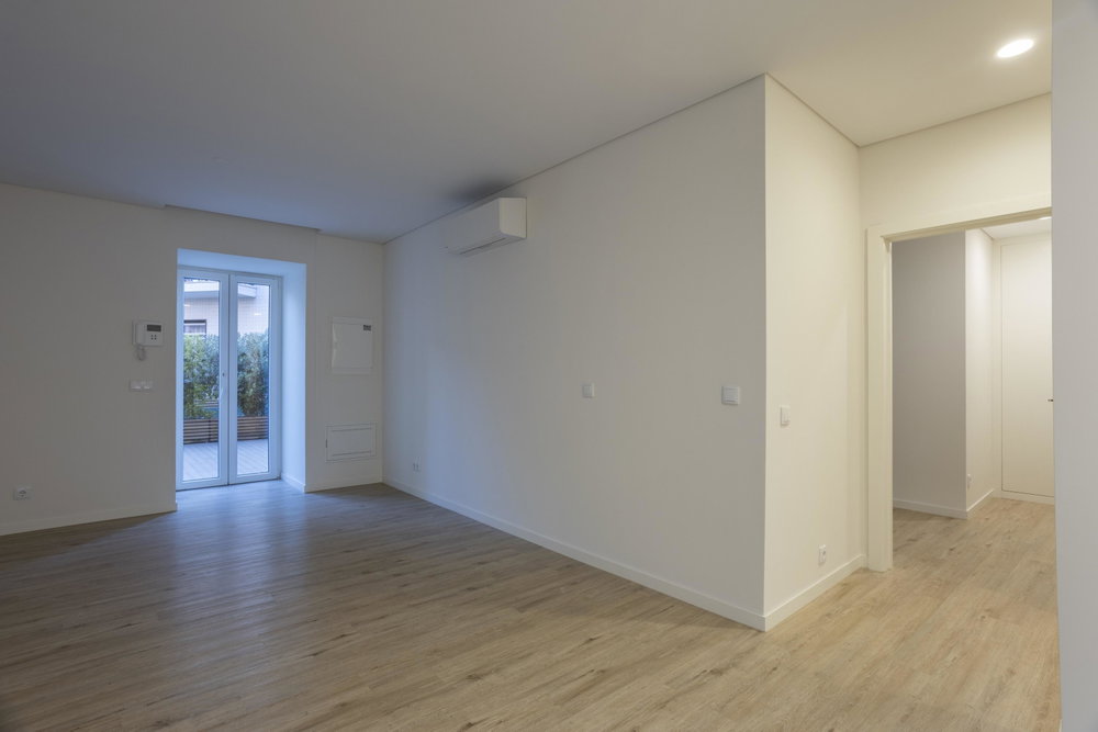 Apartment For Sale in Campolide 365019783