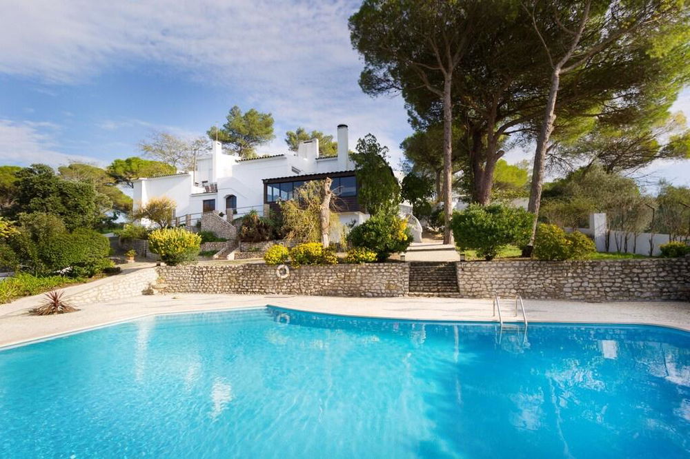 7- Bedroom villa with swimming pool and garden in Azeitão, Setúbal 3265759089